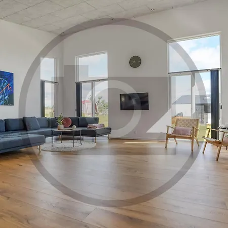 In With Sauna בית נופש בורקופ